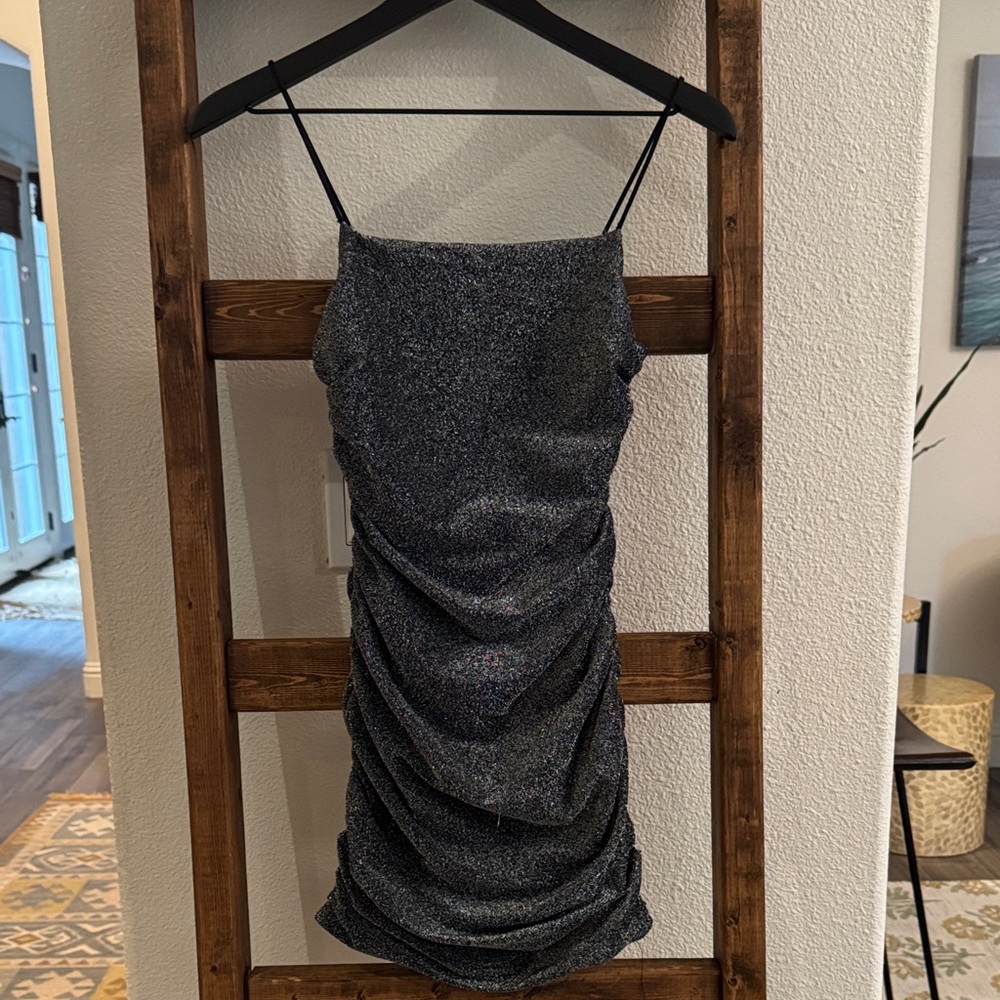 Elegant Black Ruched Dress homecoming formal mini EUC